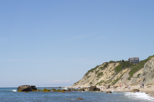 Mohegan Bluffs Ocean Side