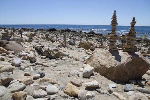 Mohegan Bluffs Rocks